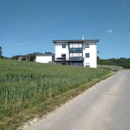 Apartment Ferienbauernhof Neumuehle *